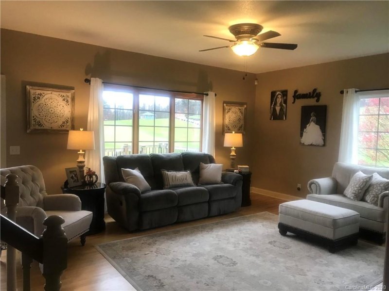 Property image 5 at 261 Grand Oaks Drive, Hendersonville, NC 28792