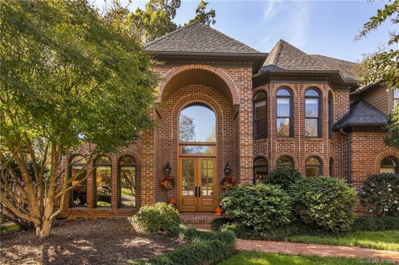 Property image 2 at 2215 Humberview Lane, Charlotte, NC 28270