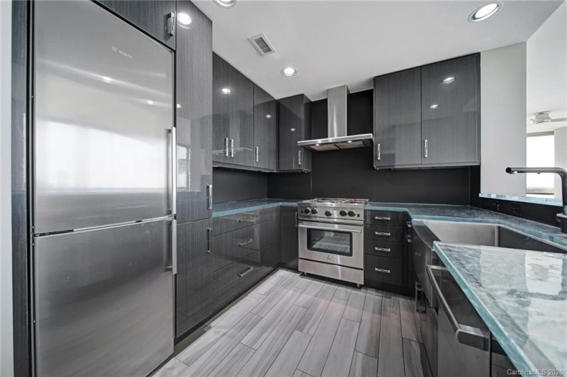 Property image 2 at 315 Arlington Avenue, Charlotte, NC 28203