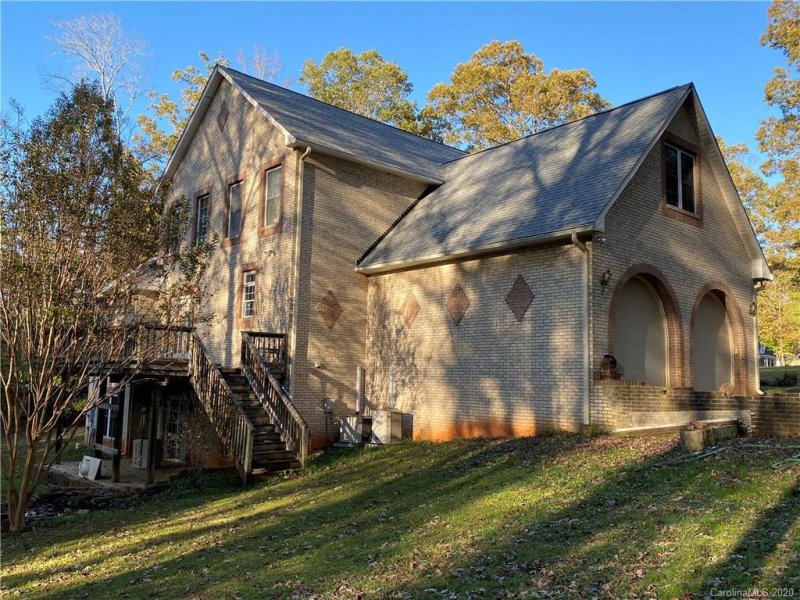 Property image 3 at 1468 Spring Pond Court, Iron Station, NC 28080