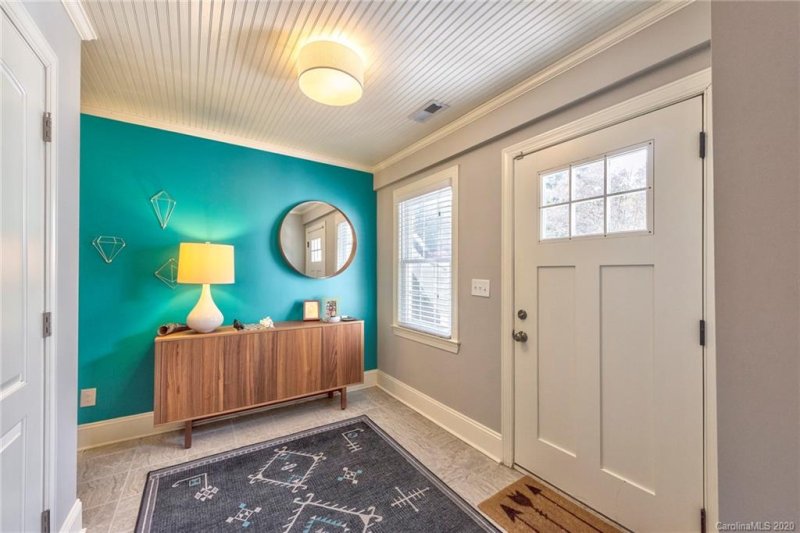 Property image 2 at 4000 Belcross Drive, Charlotte, NC 28205