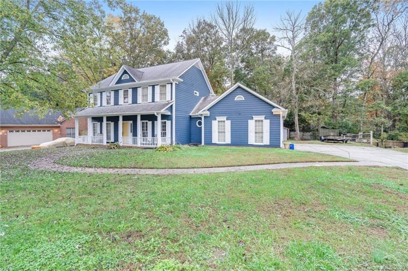 Property image 3 at 1308 Long Paw Lane, Charlotte, NC 28214