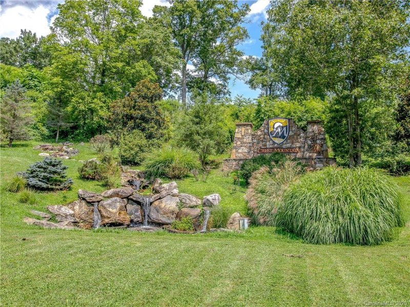 Property image 2 at 56 Destination Drive, Asheville, NC 28806