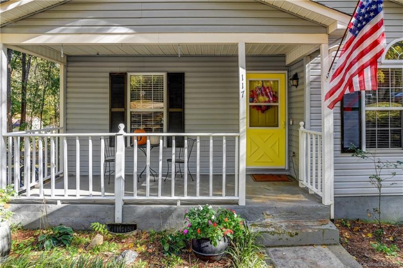 Property image 2 at 117 Mills Valley Drive, Mooresville, NC 28117