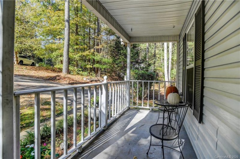 Property image 4 at 117 Mills Valley Drive, Mooresville, NC 28117