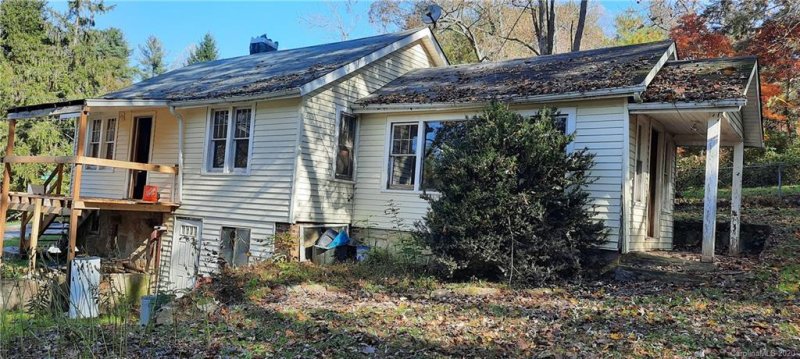 Property image 2 at 811 Miami Terrace, Hendersonville, NC 28791