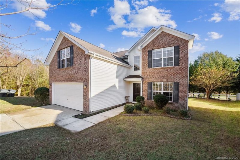 Property image 3 at 7082 White Bluff Drive, Tega Cay, SC 29708