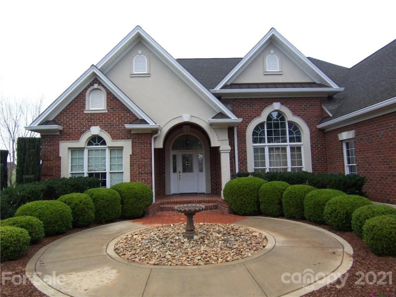 Property image 2 at 121 Deer Brook Drive, Shelby, NC 28150