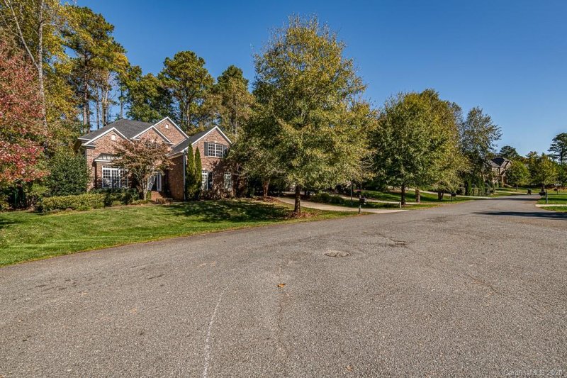 Property image 3 at 322 Ridge Reserve Drive, Clover, SC 29710