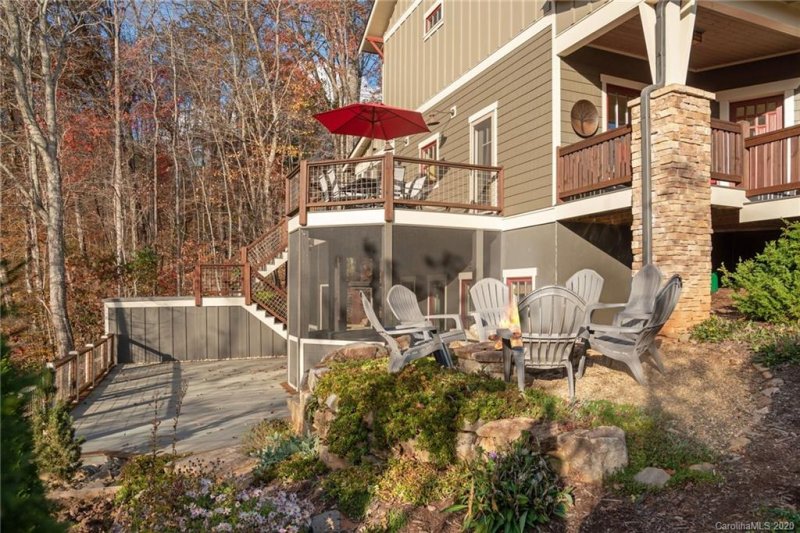 Property image 3 at 5 Dubois Drive, Asheville, NC 28805