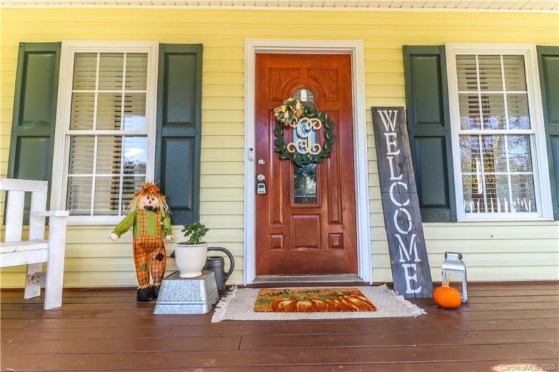 Property image 3 at 3543 Hunters Path Drive, Granite Falls, NC 28630