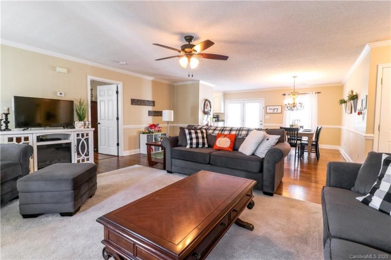 Property image 5 at 3543 Hunters Path Drive, Granite Falls, NC 28630