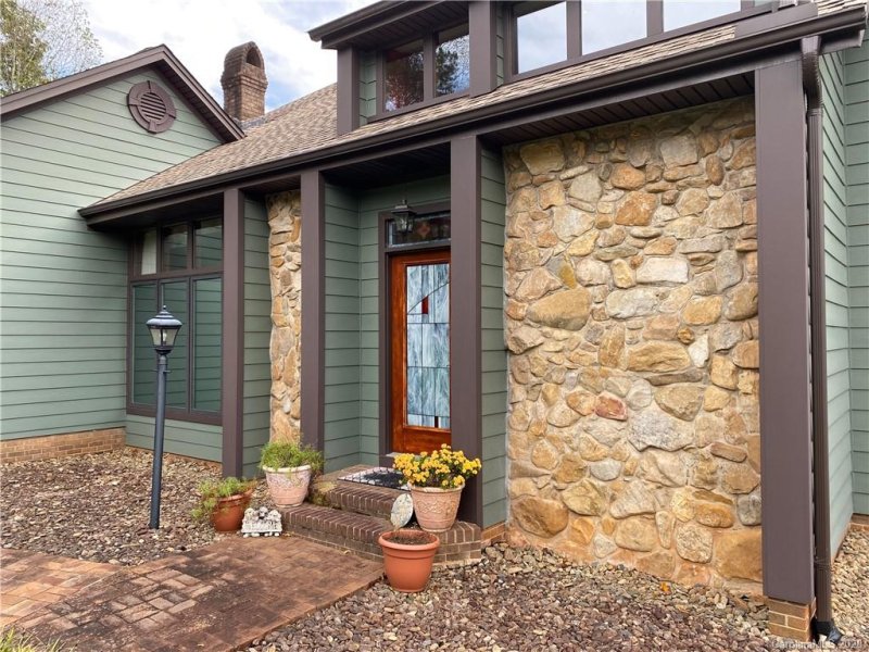 Property image 2 at 448 Lake Forest Drive, Taylorsville, NC 28681