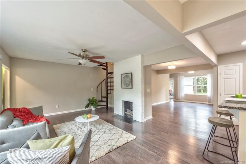 Property image 4 at 3945 Langhorne Avenue, Charlotte, NC 28205