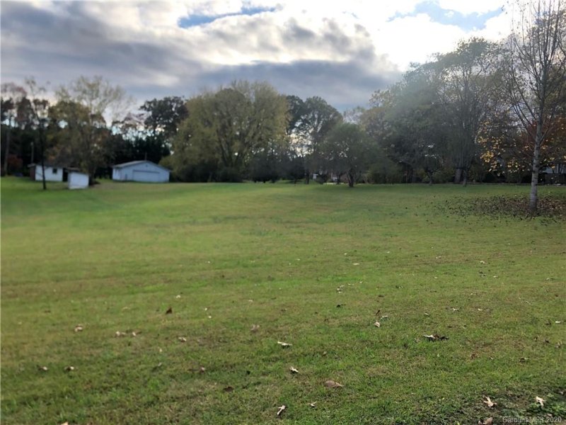 Property image 2 at 236 Area Bradshaw Avenue, Hendersonville, NC 28792