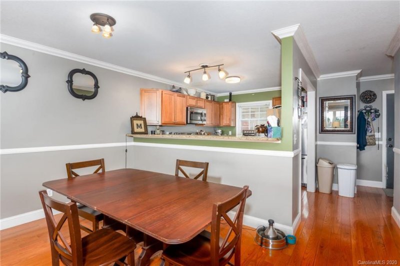 Property image 5 at 75 Rotunda Circle, Asheville, NC 28806