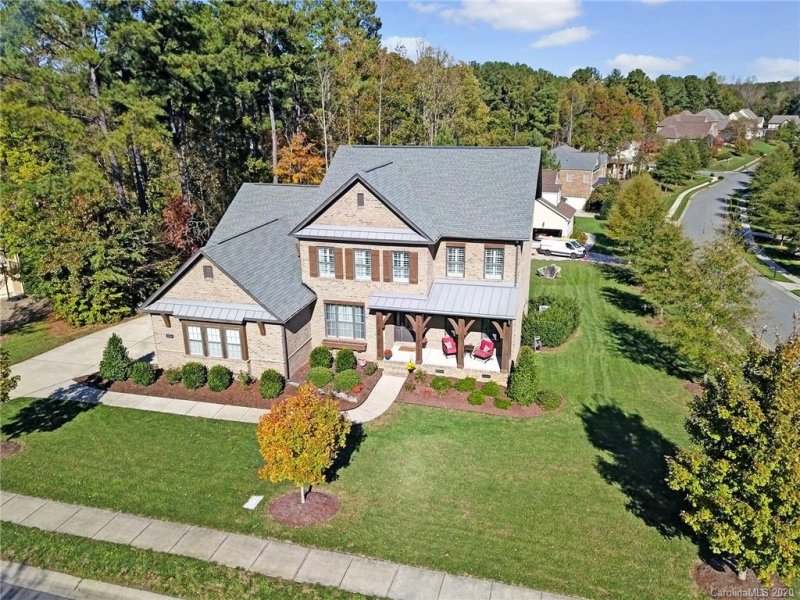 Property image 3 at 10904 Preservation Park Drive, Charlotte, NC 28214