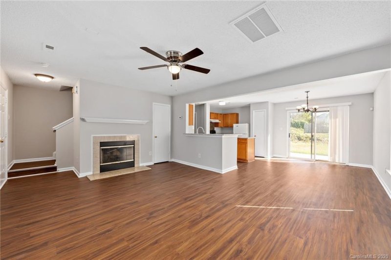 Property image 3 at 3617 Kiley Lane, Charlotte, NC 28216