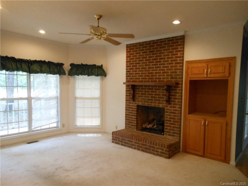 Property image 4 at 1552 Mack Drive, Mcconnells, SC 29726