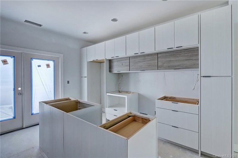 Property image 4 at 1235 S Minter Place, Charlotte, NC 28203