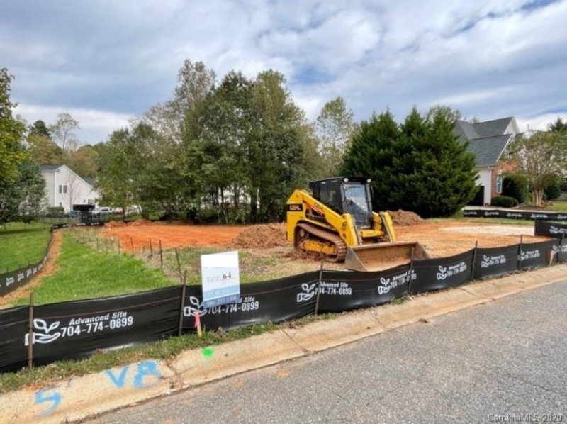 Property image 3 at 4038 Belle Meade Circle, Belmont, NC 28012