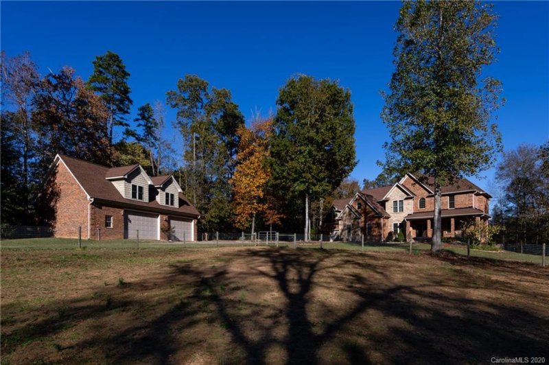 Property image 3 at 4055 Dakeita Circle, Concord, NC 28025