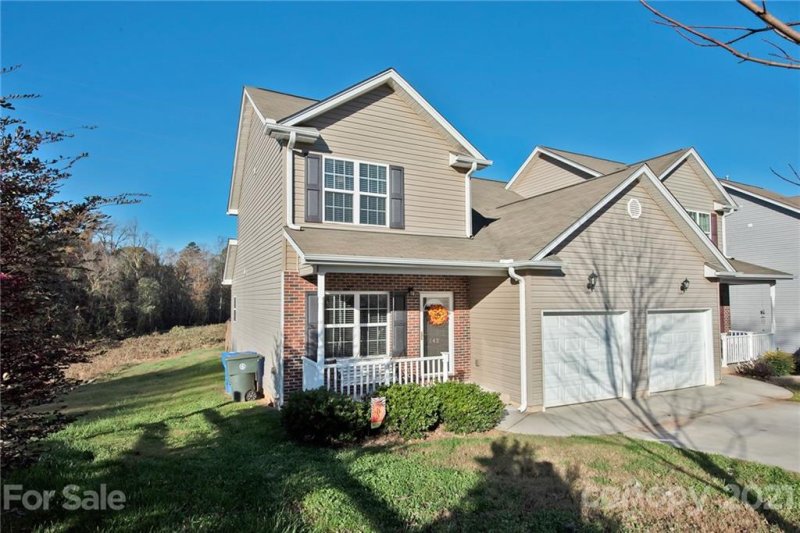 Property image 2 at 142 Ridge Bluff Road, Mooresville, NC 28115