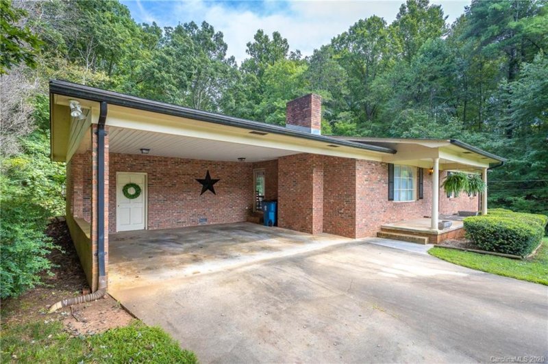 Property image 3 at 2907 Woodstream Drive, Valdese, NC 28690