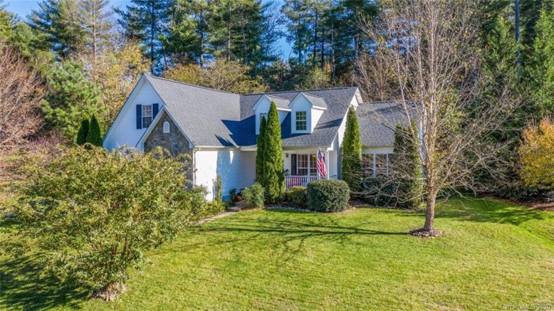 Property image 3 at 130 Doe Run Run, Morganton, NC 28655