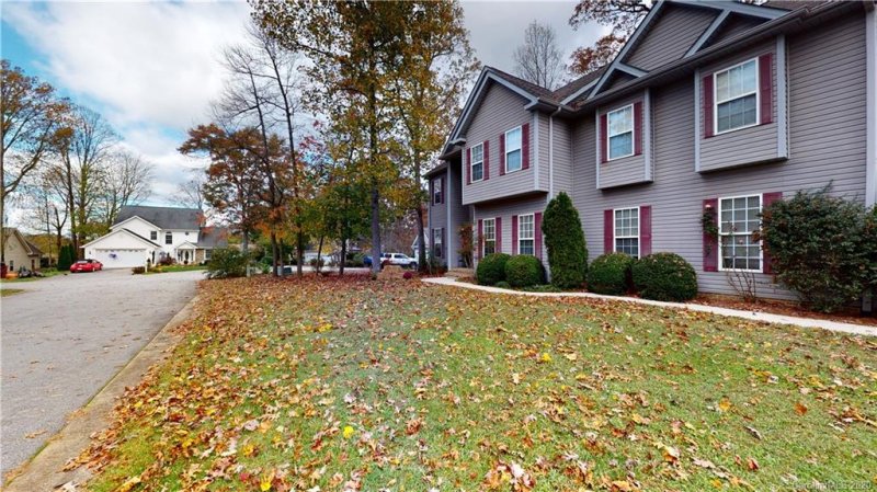 Property image 2 at 214 Colonel Holcombe Place, Candler, NC 28715