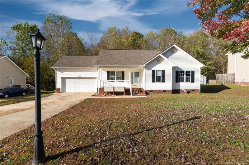 Property image 5 at 318 Lone Tree Lane, Clover, SC 29710
