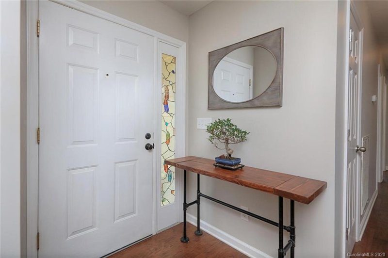 Property image 4 at 815 Ferncliff Drive, Mooresville, NC 28115