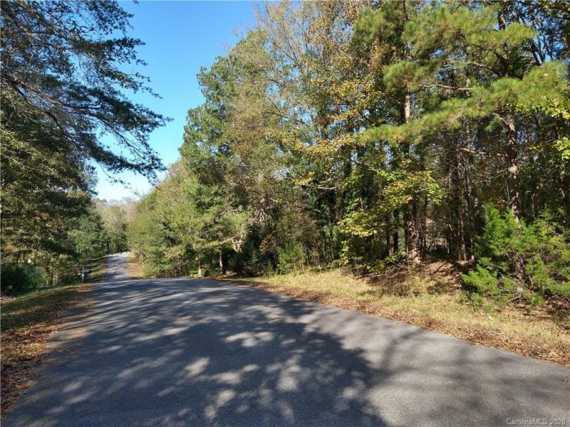 Property image 5 at 607 Whippoorwill Lane, Concord, NC 28025