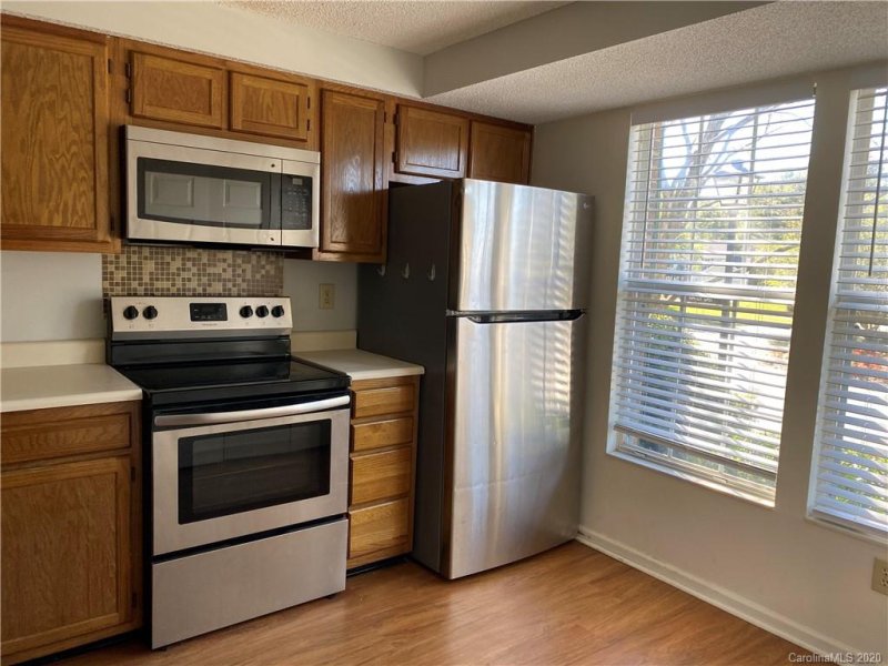 Property image 3 at 100 Water Oak Drive, Pineville, NC 28134