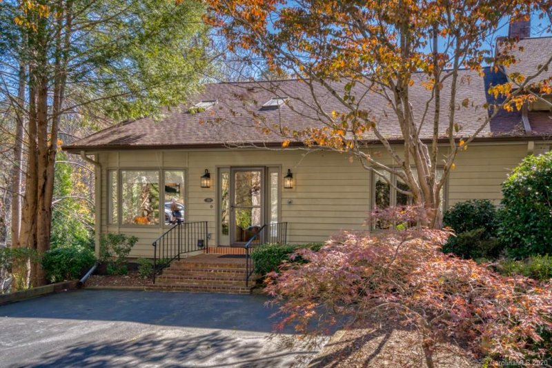 39 Hunting Country Trail