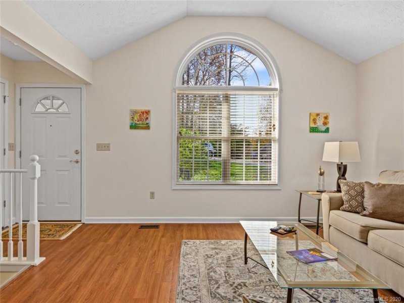 Property image 5 at 7 Firestone Court, Etowah, NC 28729