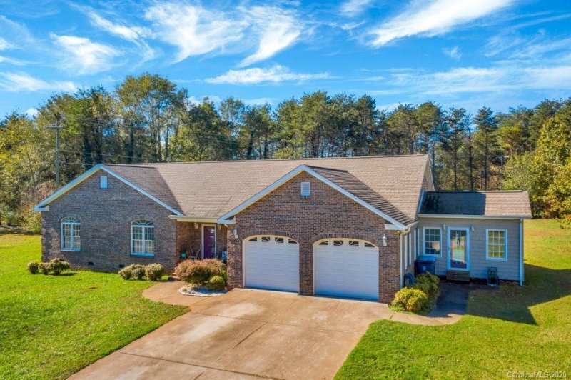 Property image 2 at 129 Knollwood Drive, Forest City, NC 28043