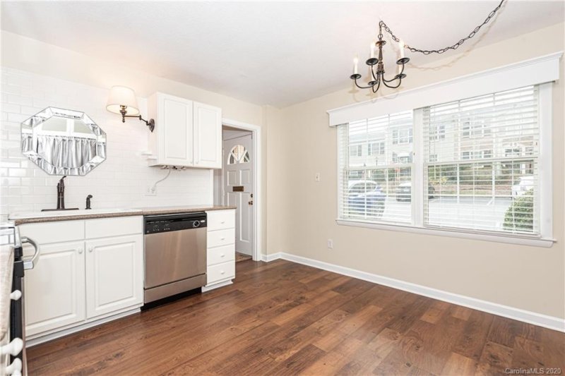 Property image 4 at 4607 Hedgemore Drive, Charlotte, NC 28209