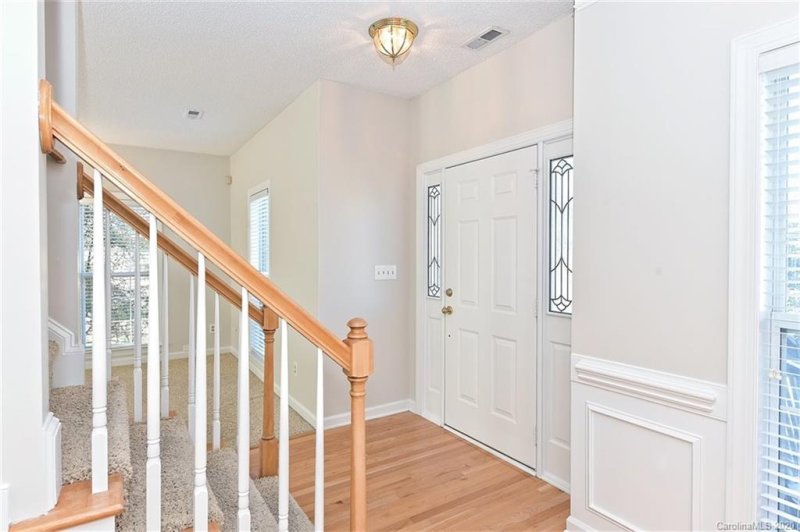 Property image 3 at 10401 Misty Ridge Lane, Charlotte, NC 28277