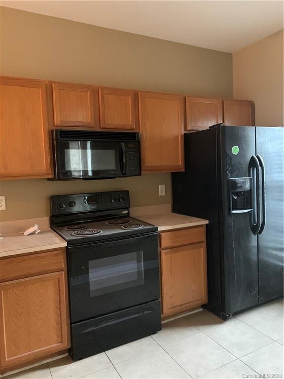 Property image 3 at 2834 Avalon Loop Road, Charlotte, NC 28269