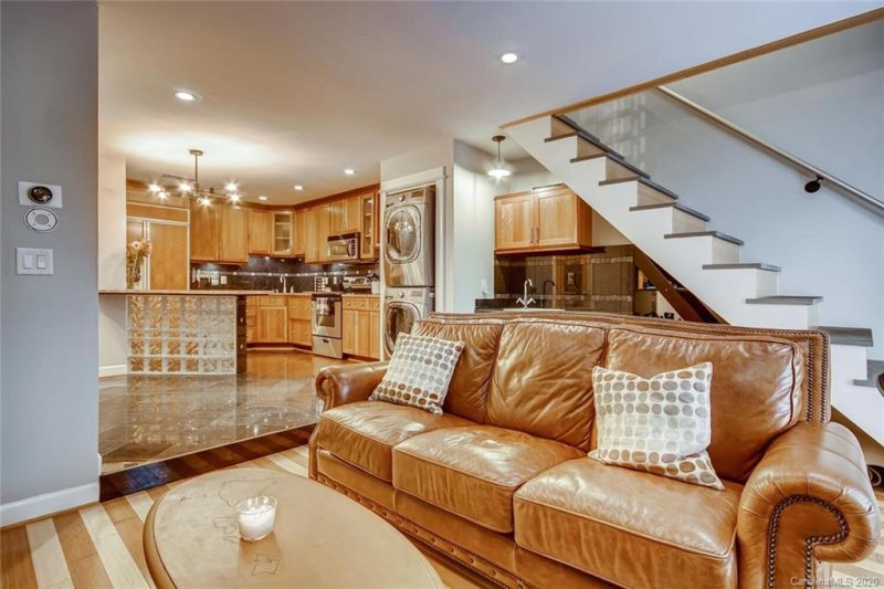 Property image 4 at 417 Church Street, Charlotte, NC 28202