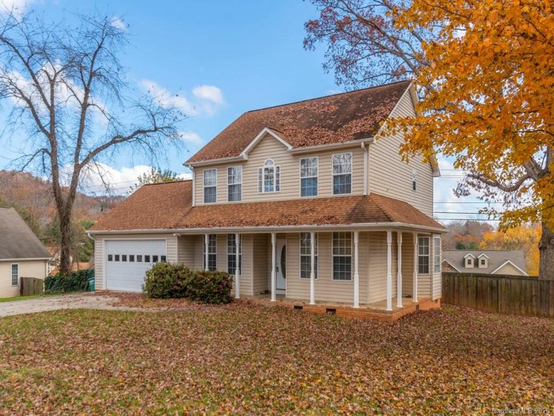 106 Charles Teague Drive