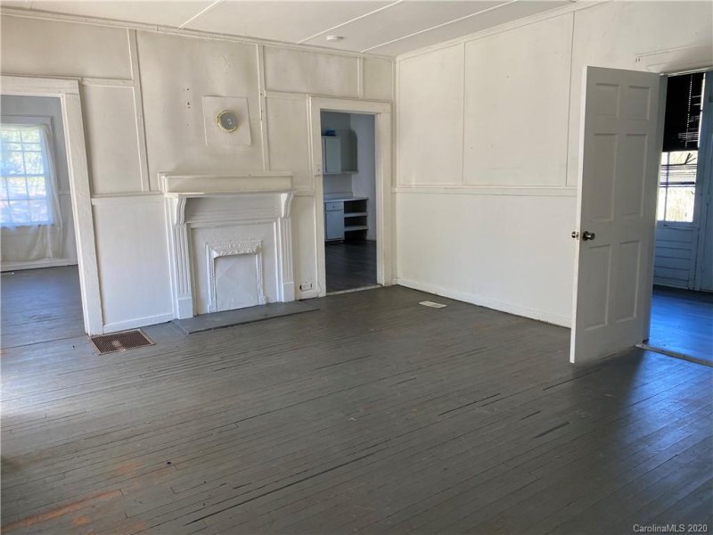 Property image 5 at 1004 5th Avenue, Gastonia, NC 28052