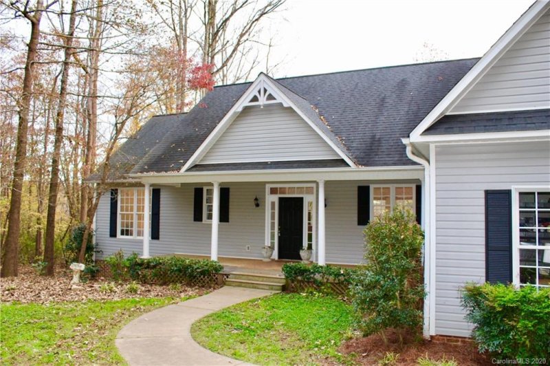 Property image 2 at 136 General Griffith Circle, Rutherfordton, NC 28139