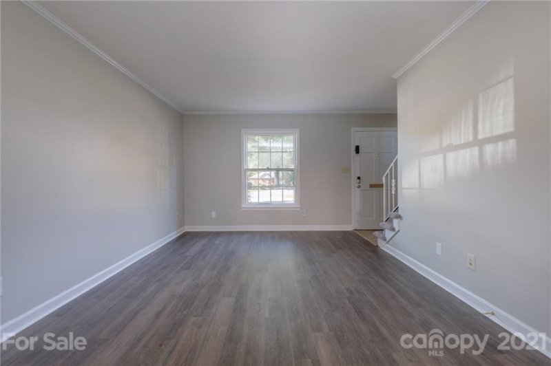 Property image 3 at 3726 Park Road, Charlotte, NC 28209