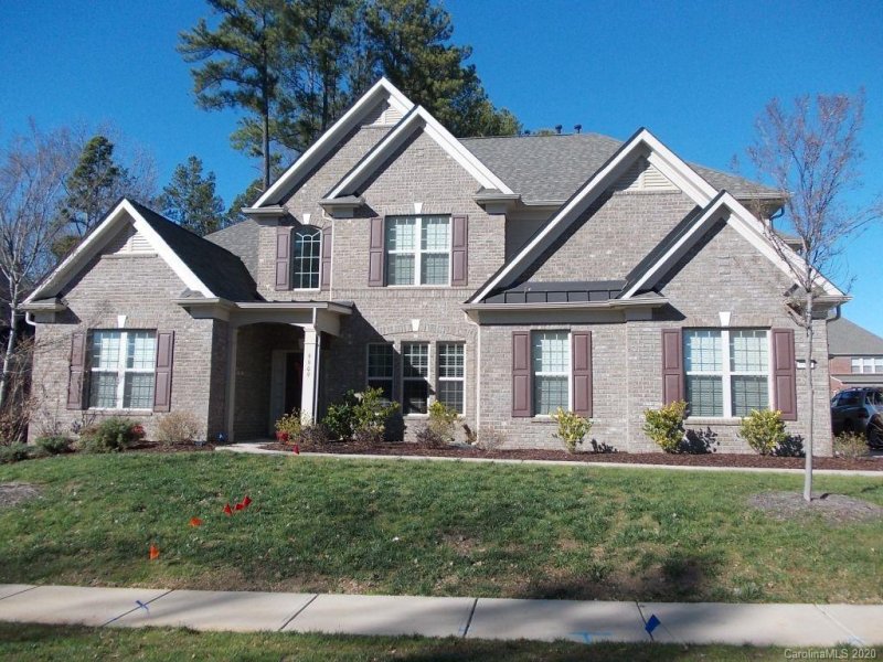 9909 Woodland Watch Court