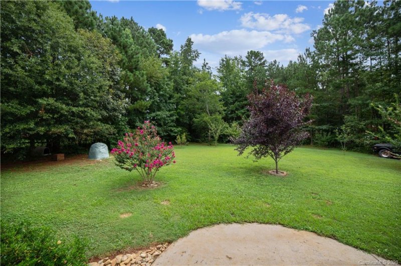 Property image 5 at 1537 Forest Ridge Lane, Stanley, NC 28164