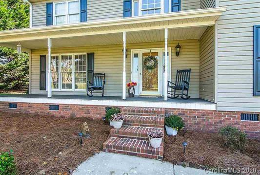 Property image 2 at 3 Carnoustie Court, Campobello, SC 29322