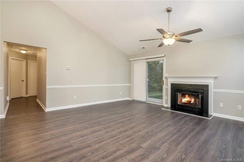 Property image 5 at 6103 Sunbridge Court, Charlotte, NC 28269