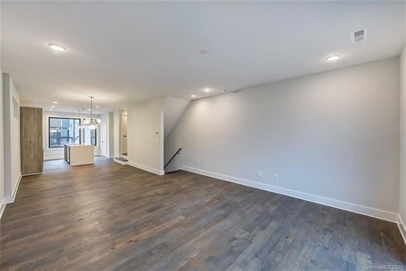 Property image 4 at 1208 Minter Place, Charlotte, NC 28203